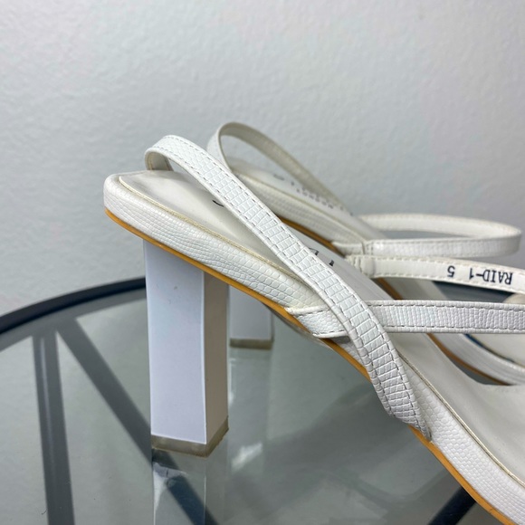 SIMMI Candy White Lizard Print Heels - Picture 2 of 5